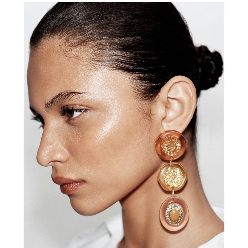 ZARA Long Lucite Medallion Statement Dangle Earrings Pink Amber Gold Tone NWOT